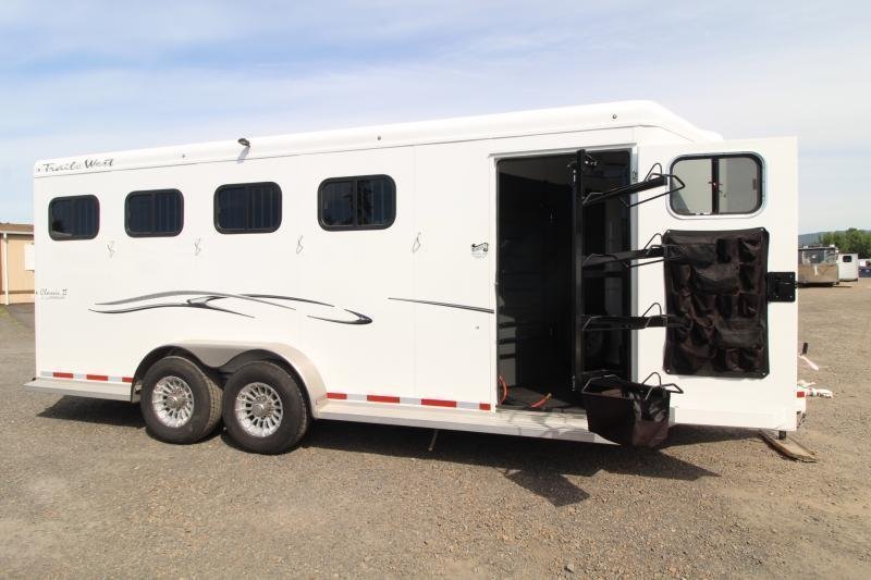 2019 Trails West Manufacturing Classic II 4 Horse Trailer - Image 3