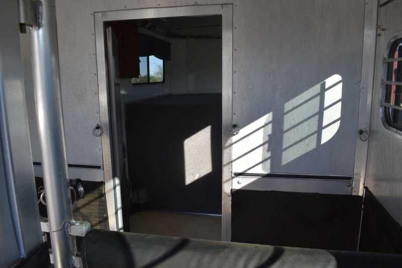 Used 1998 Silver Star 2HGN 2 Horse Trailer with 6′ Short Wall - Image 13