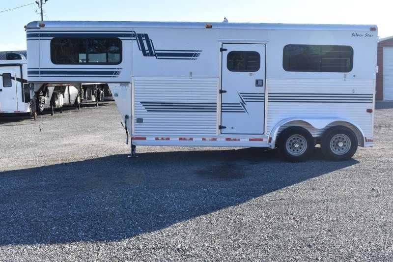 Used 1998 Silver Star 2HGN 2 Horse Trailer with 6′ Short Wall - Image 3