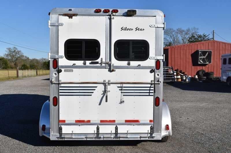 Used 1998 Silver Star 2HGN 2 Horse Trailer with 6′ Short Wall - Image 9