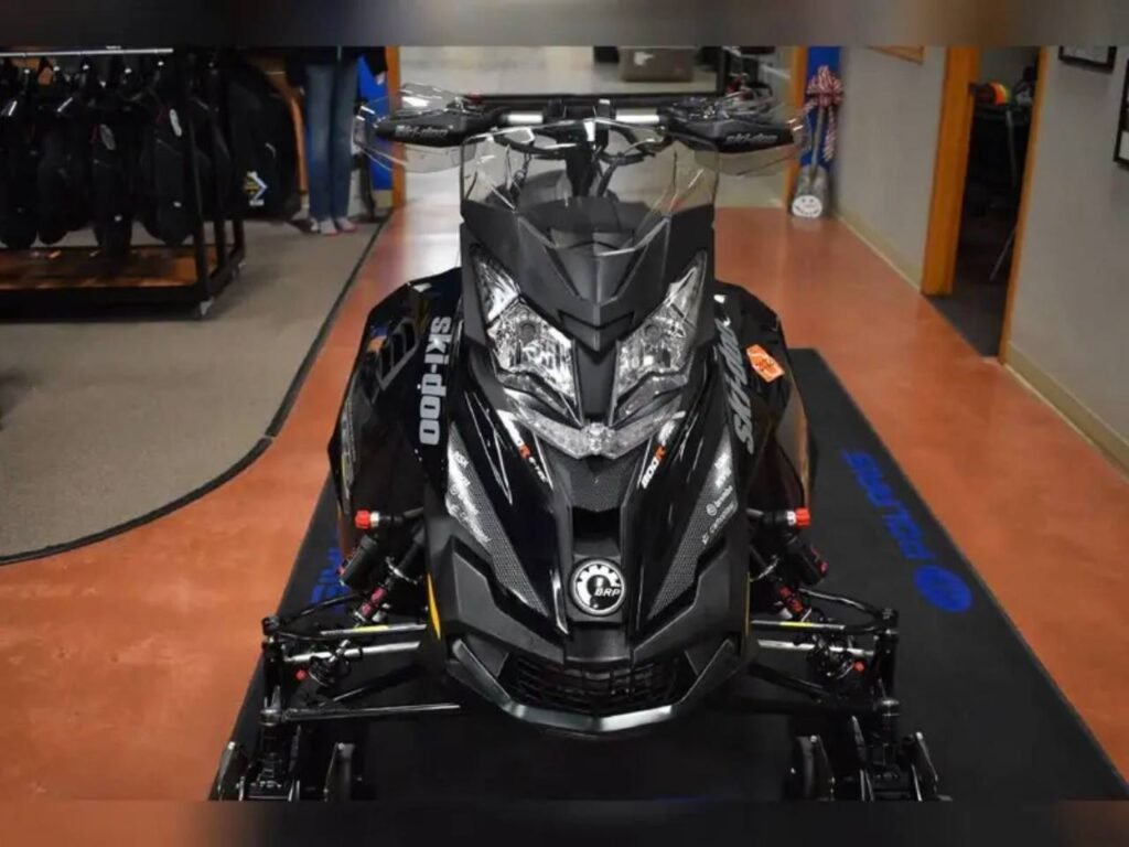 Ski-Doo Renegade® X-RS 800R E-TEC